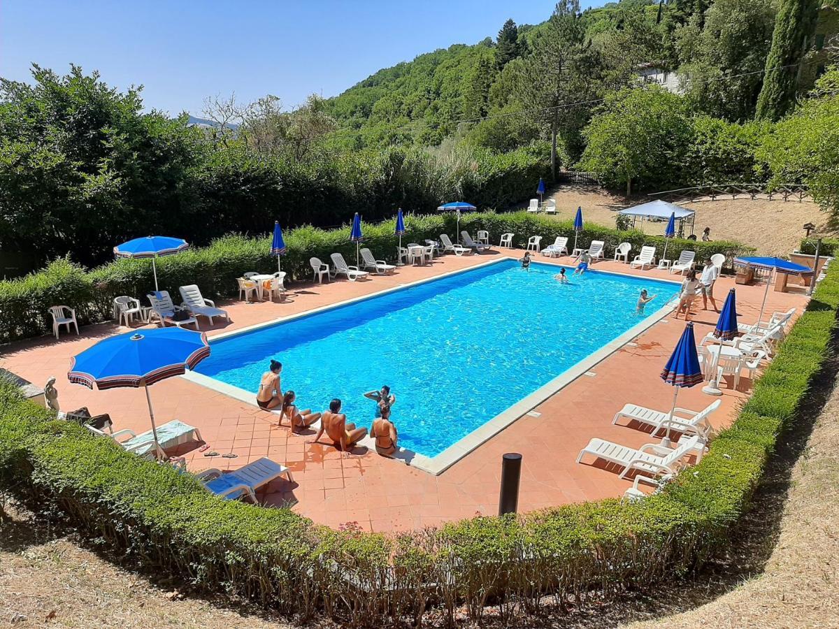 Agriturismo Dea Valfabbrica Exteriör bild