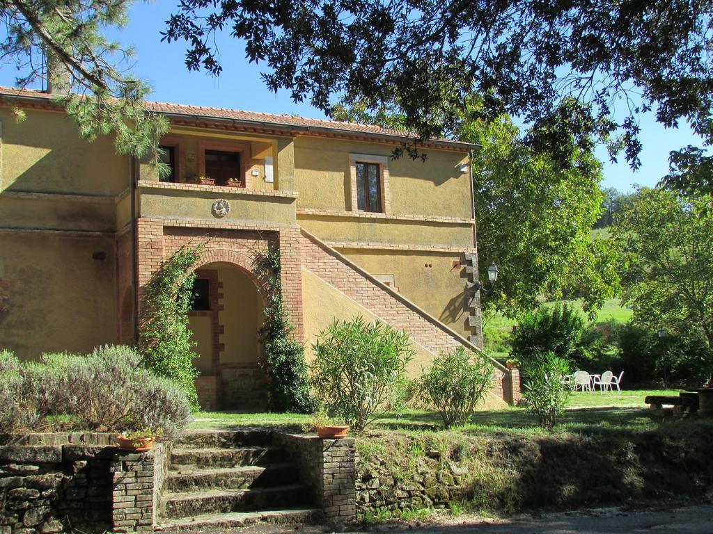 Agriturismo Dea Valfabbrica Exteriör bild