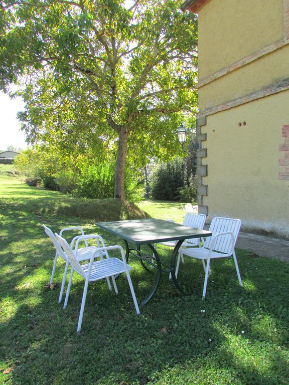 Agriturismo Dea Valfabbrica Exteriör bild