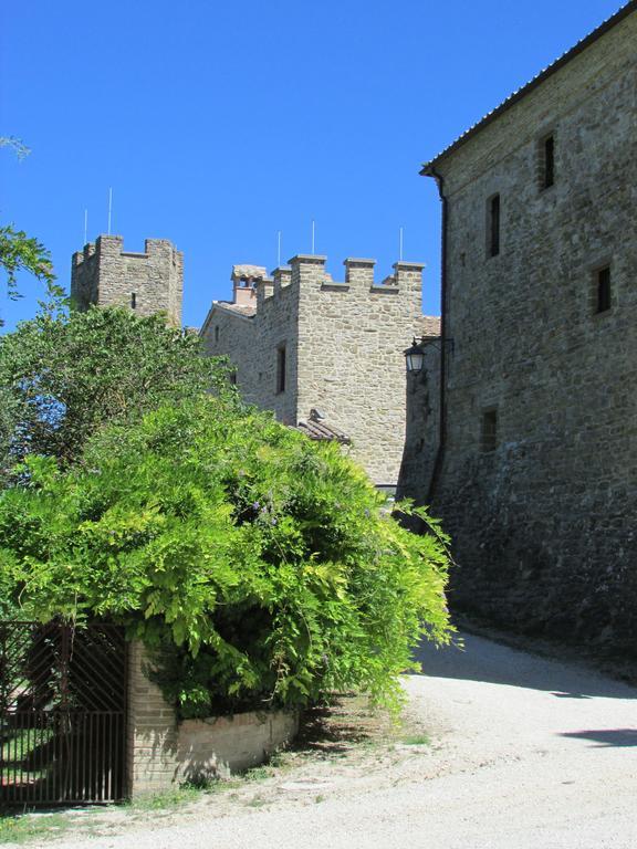 Agriturismo Dea Valfabbrica Exteriör bild